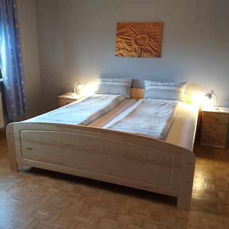 Apartment Zwei Schlafzimmer- Betten In Komforthoehe Baumholder Dış mekan fotoğraf